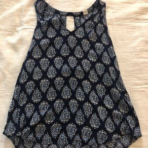 Old navy patterned tank